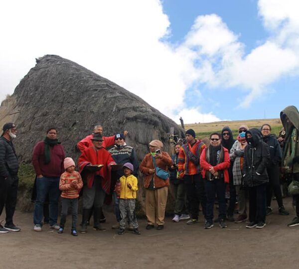 quilotoa-comunidad-ecuador-tour